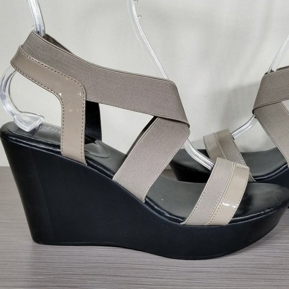 Charles David 'Feature' Wedge Sandal, Taupe, Womens Size 9.5 - Picture 7 of 12